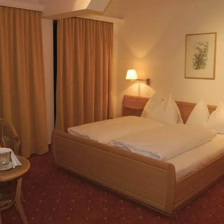 Alpenoase Sonnhof 호텔 3*